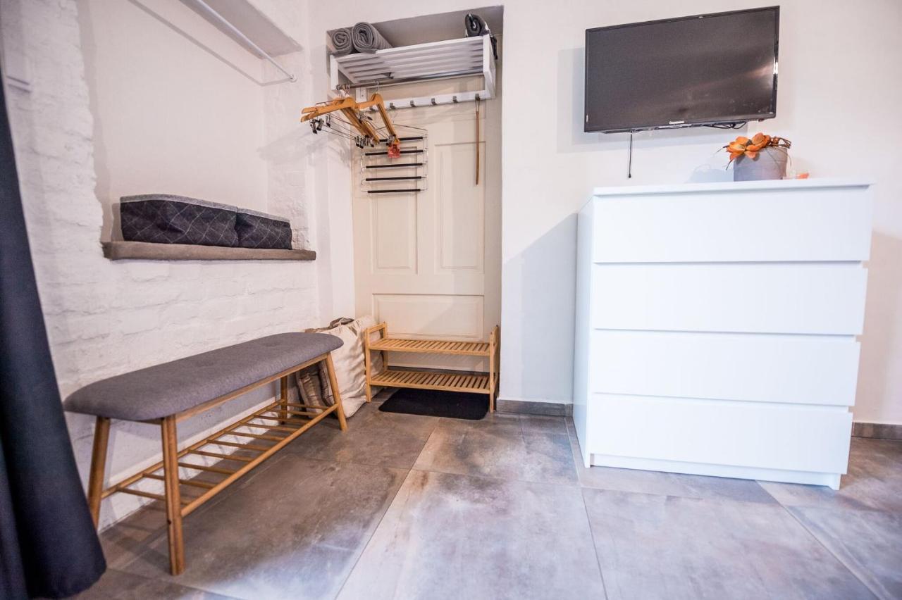 Apartman Ve Dvore Ratiskovice エクステリア 写真