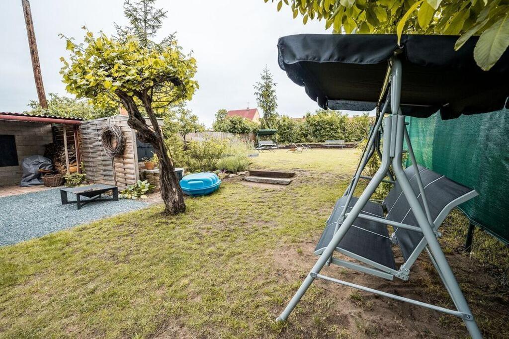 Apartman Ve Dvore Ratiskovice エクステリア 写真