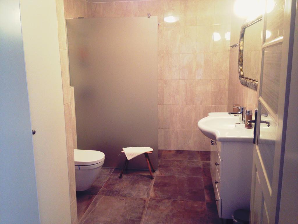 Apartman Ve Dvore Ratiskovice エクステリア 写真